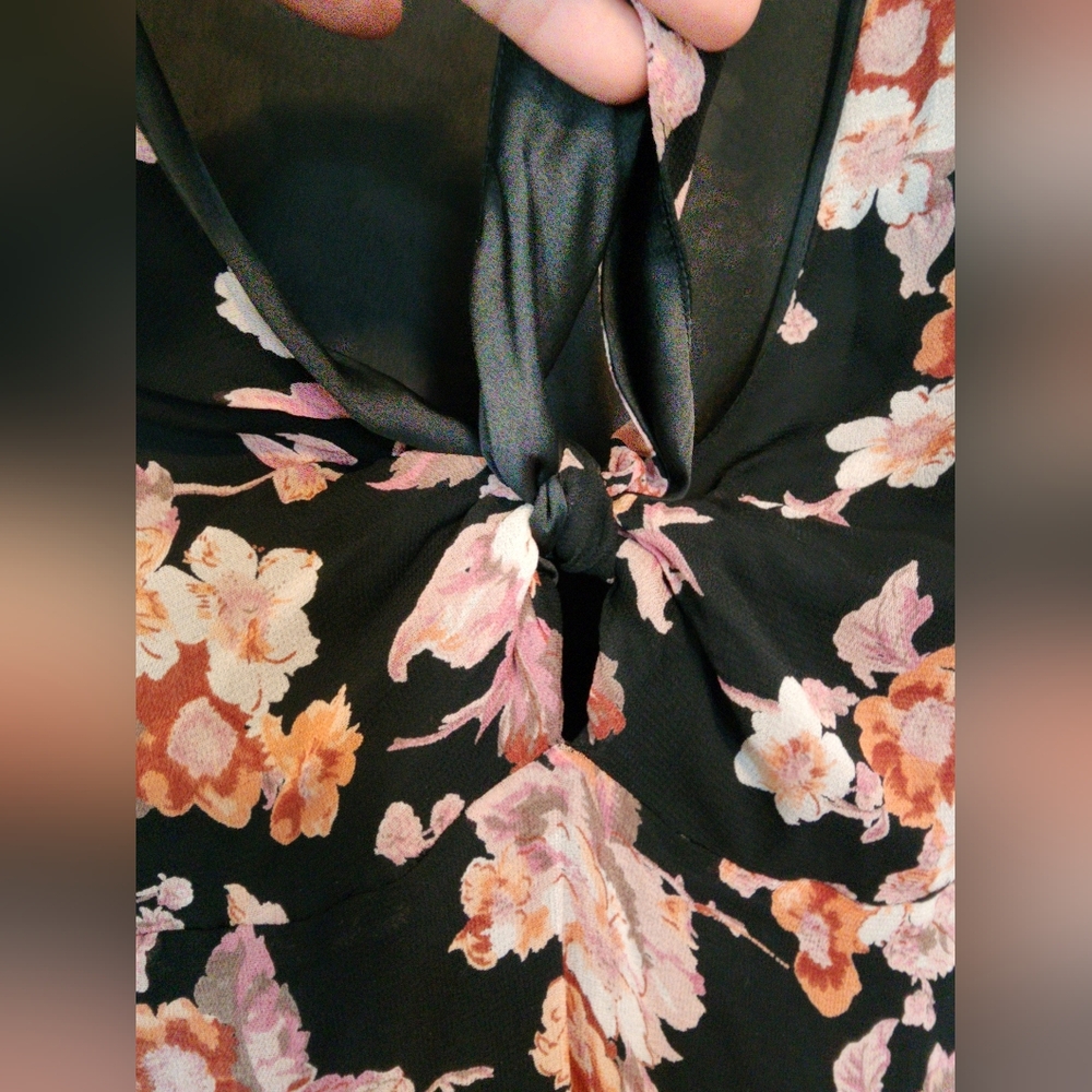 Floral dress - Picture 3 of 5